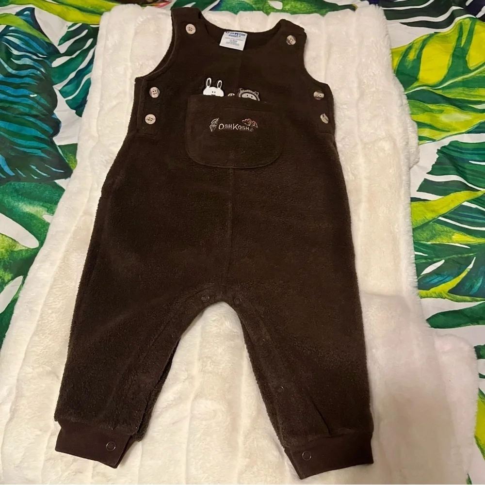 Vintage Oshkosh Baby Infant 12M Bunny Raccoon Fleece Button Fall Cozy Overalls